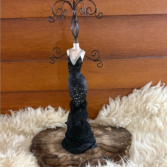 Stylish Black Satin Dress with Rhinestones Jewelry Holder - Picture 2 of 3